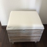 Fertig bezogene Kiste