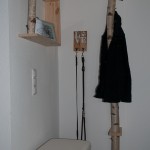 Der Flur mit allen selbst gebauten Möbeln