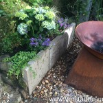 Neues Beet am Hang- nachher 2