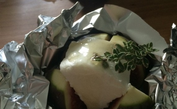 Feige mit Ziegenkäse