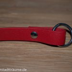Zweiten Ring für das Halsband befestigen