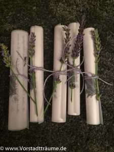 Einladungen Hochzeit mit Lavendel