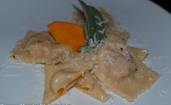 Ravioli mit Kürbisfüllung