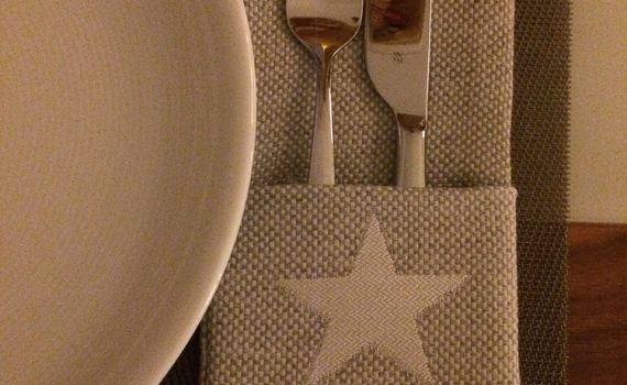 Weihnachtsbestecktasche