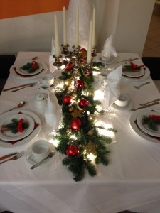 Weihnachtstischdekoration