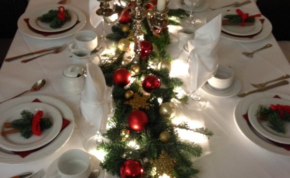 Weihnachtstischdekoration